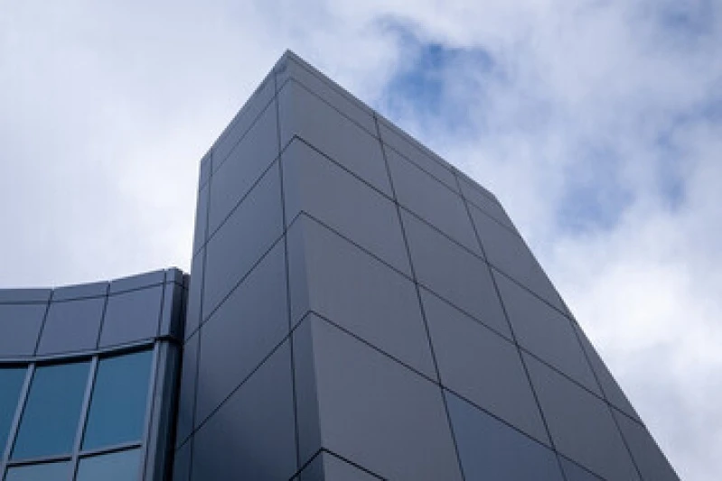 Revestimento de acm para construção civil